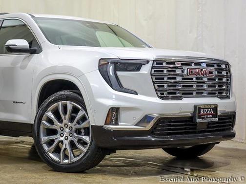 2025 GMC Acadia Denali