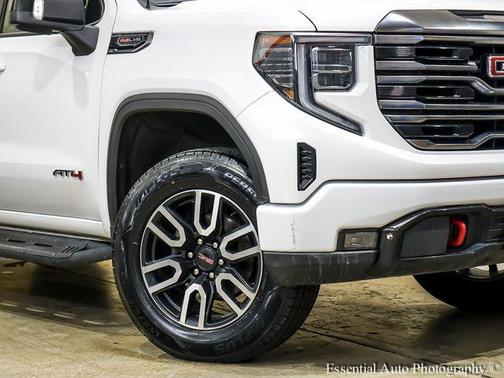 2022 GMC Sierra 1500 AT4