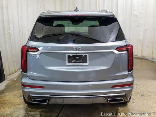 Argent Silver Metallic 2024 Cadillac XT6 Premium Luxury FWD