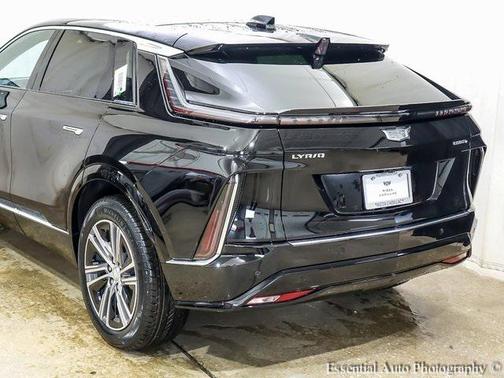 2025 Cadillac LYRIQ Luxury w/1SC