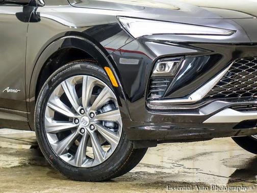 Ebony 2026 Buick Envista Avenir FWD