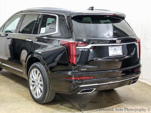 2025 Cadillac XT6 Premium Luxury AWD