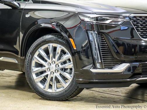 2025 Cadillac XT6 Premium Luxury AWD
