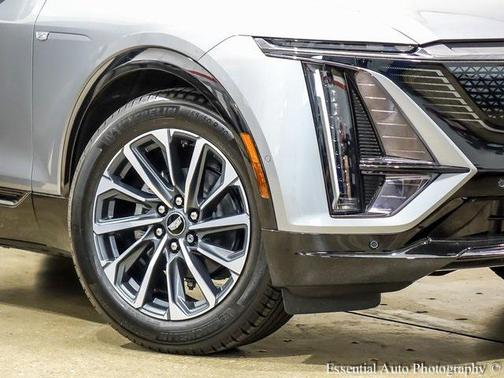 2024 Cadillac LYRIQ Sport w/1SK