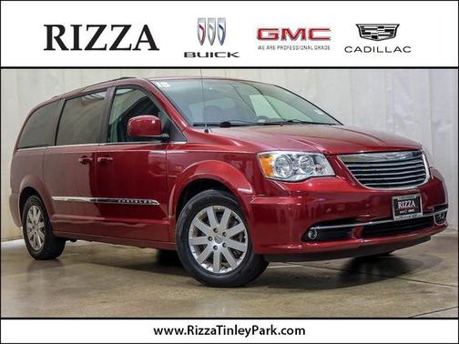 2015 Chrysler Town & Country Touring