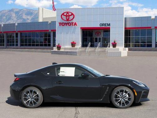 2025 Toyota GR86 Base