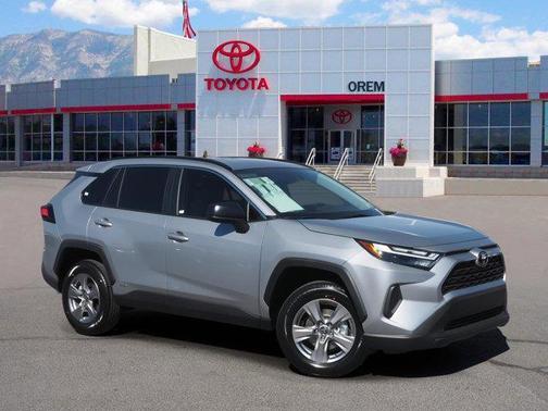 2025 Toyota RAV4 Hybrid LE