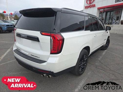 2023 GMC Yukon XL Denali Ultimate