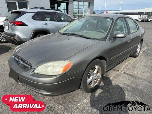 2003 Ford Taurus SE Standard