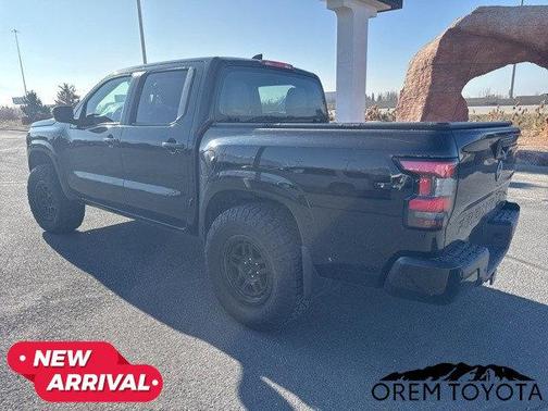 2023 Nissan Frontier SV