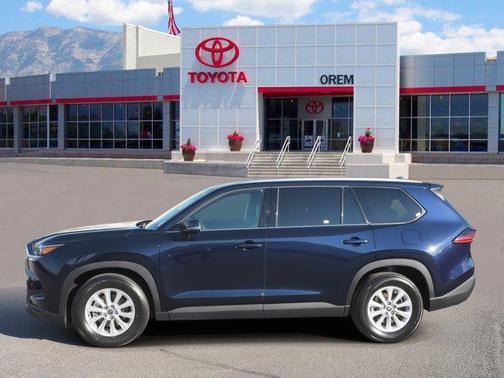 2025 Toyota Highlander LE