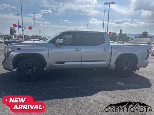 2022 Toyota Tundra Platinum