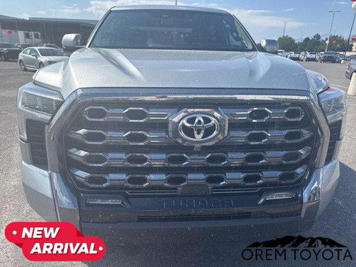 2022 Toyota Tundra Platinum