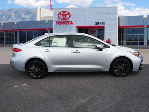 2025 Toyota Corolla Hybrid SE