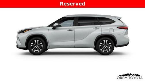 2025 Toyota Highlander XLE