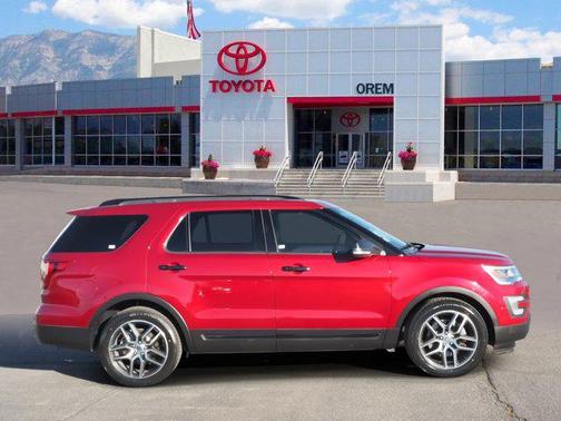 2017 Ford Explorer sport