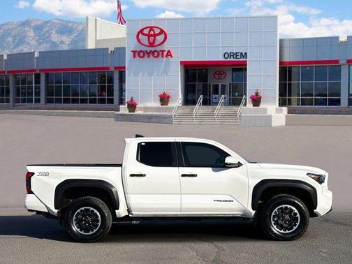 2024 Toyota Tacoma TRD Off Road