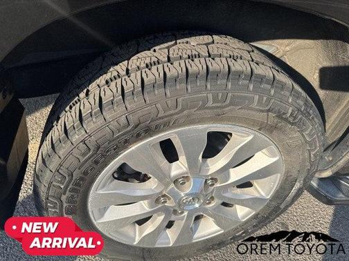 2017 Toyota Sequoia Platinum