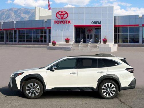 2023 Subaru Outback Touring