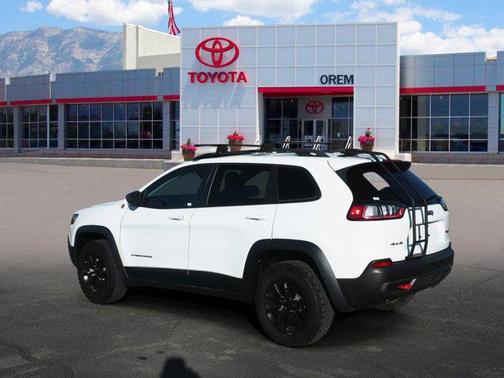 2021 Jeep Cherokee Trailhawk