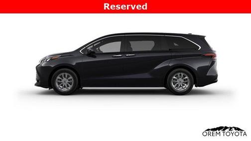 2025 Toyota Sienna XLE 7 Passenger