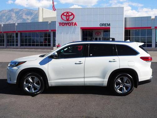 2017 Toyota Highlander Limited