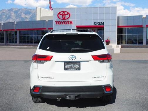 2017 Toyota Highlander Limited