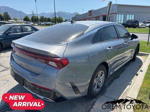 2022 Kia K5 LXS