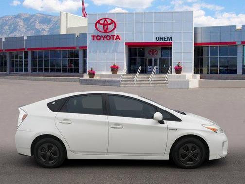 2013 Toyota Prius Three
