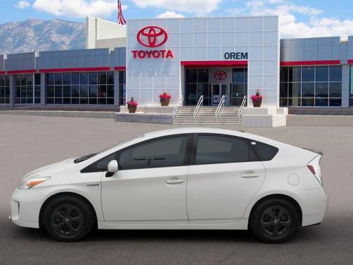 2013 Toyota Prius Three