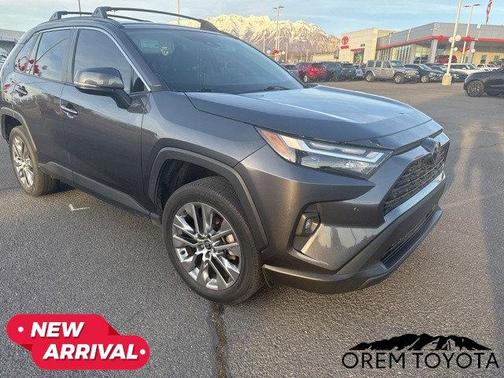 2022 Toyota RAV4 XLE Premium