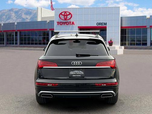 2021 Audi Q5 Premium 55 TFSI e quattro S tronic