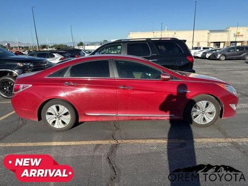 2013 Hyundai SONATA Hybrid Limited