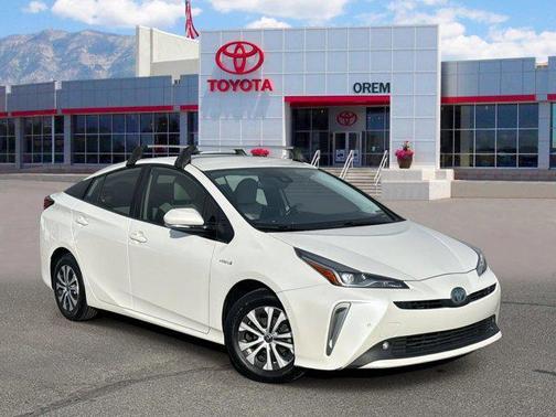 2019 Toyota Prius XLE