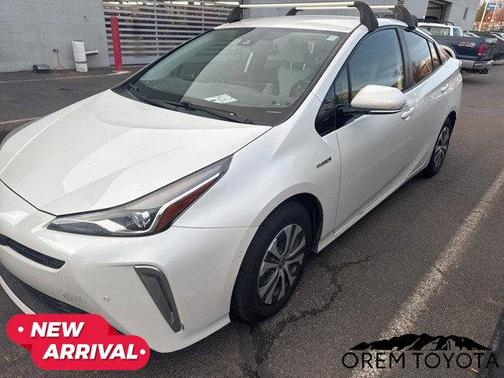 2019 Toyota Prius XLE