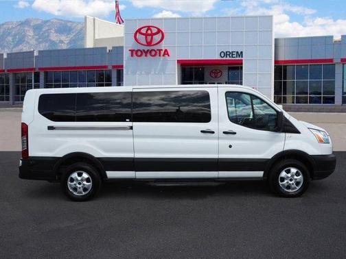 2017 Ford Transit-350 XLT