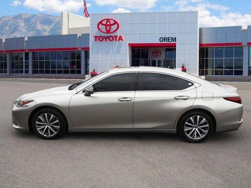 2019 Lexus ES 350 Base