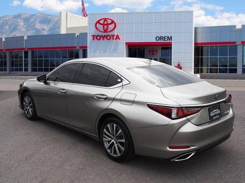 2019 Lexus ES 350 Base
