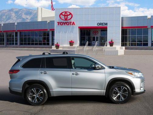 2018 Toyota Highlander LE Plus