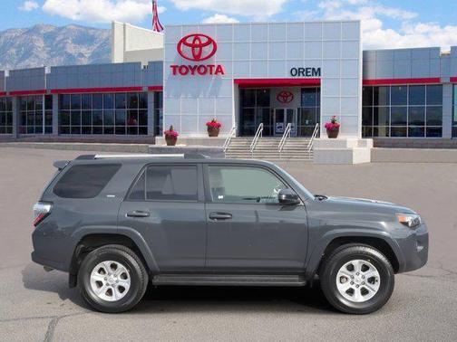 2024 Toyota 4Runner SR5
