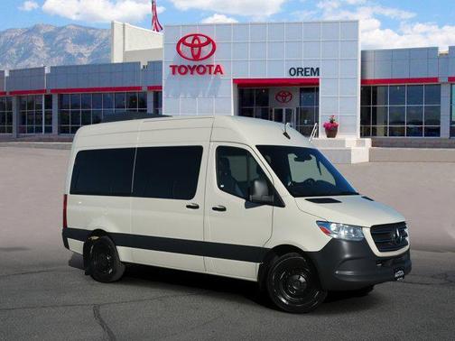 2021 Mercedes-Benz Sprinter 2500 Standard Roof