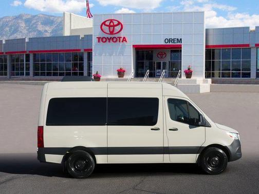 2021 Mercedes-Benz Sprinter 2500 Standard Roof