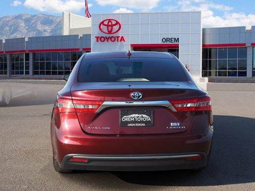 2016 Toyota Avalon Hybrid XLE Premium