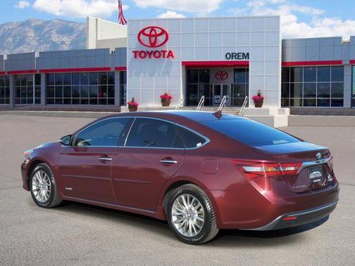 2016 Toyota Avalon Hybrid XLE Premium
