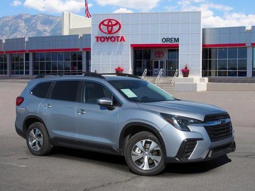 2025 Subaru Ascent Premium 8-Passenger