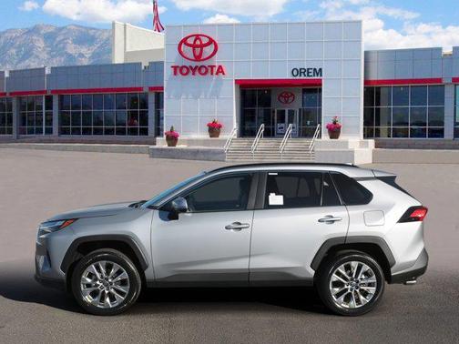 2025 Toyota RAV4 XLE Premium