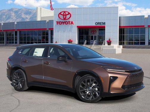 2025 Toyota Crown Signia Limited