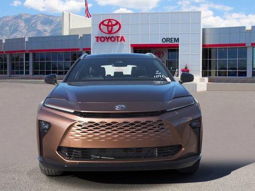 2025 Toyota Crown Signia Limited