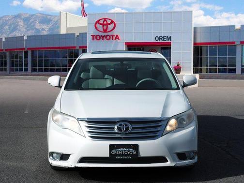 2011 Toyota Avalon Base