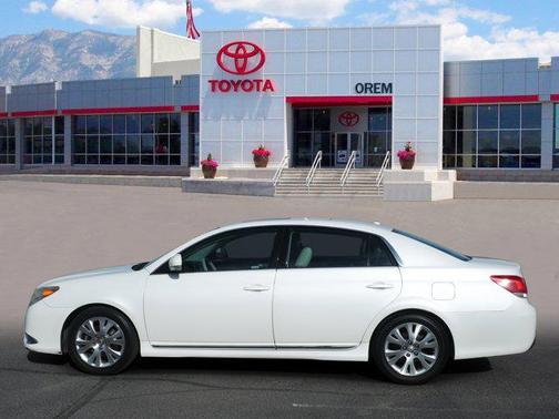 2011 Toyota Avalon Base
